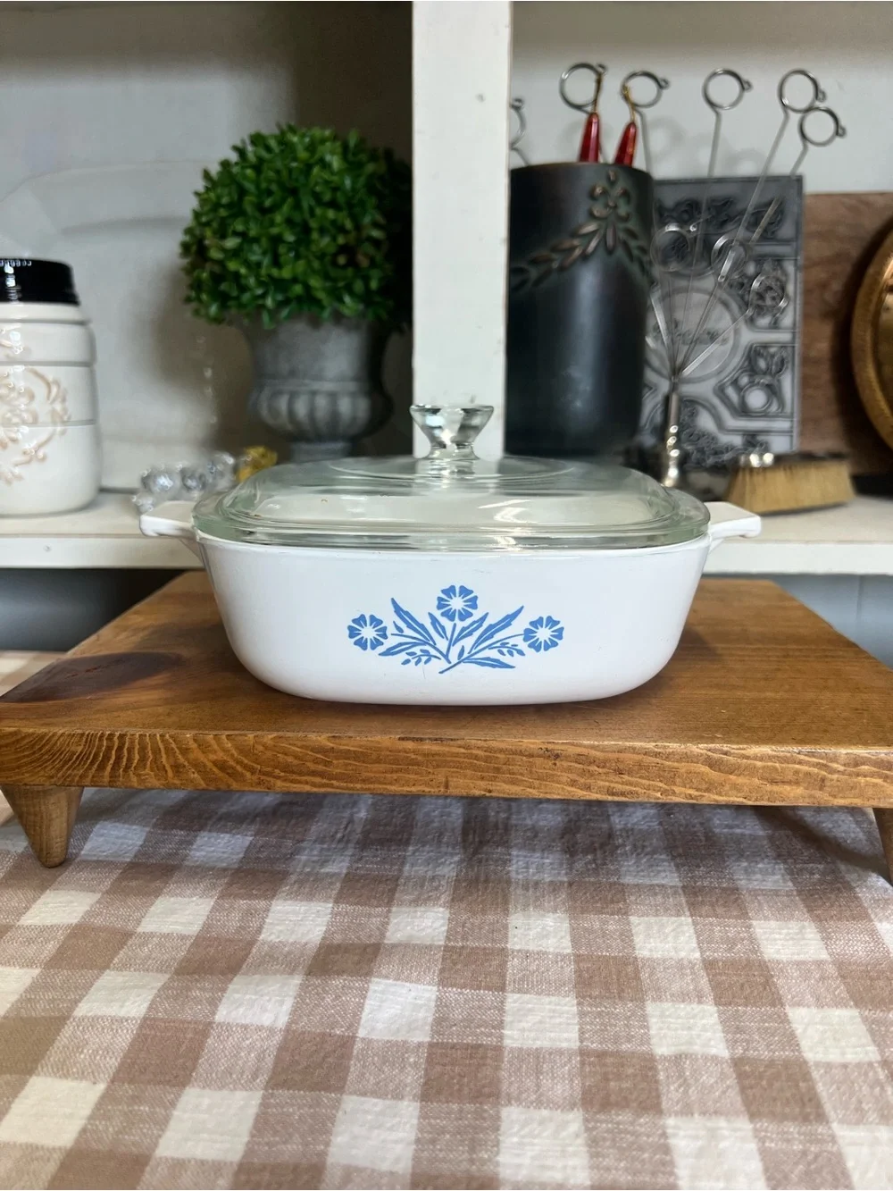 Vintage Corning ware cornflower blue 1 quart lidded casserole dish cookware